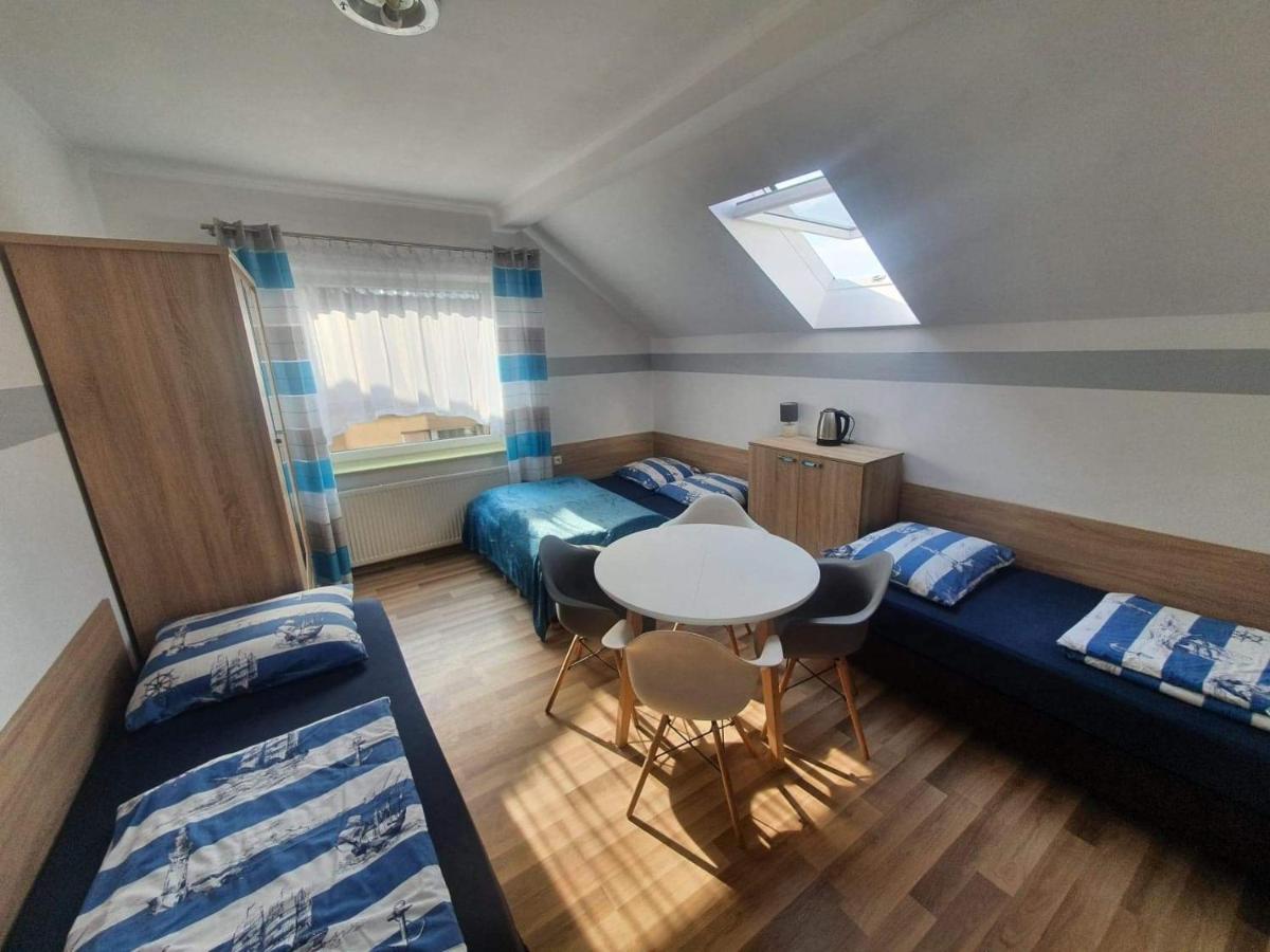 Pokoje Goscinne U Joli Władysławowo Exterior foto